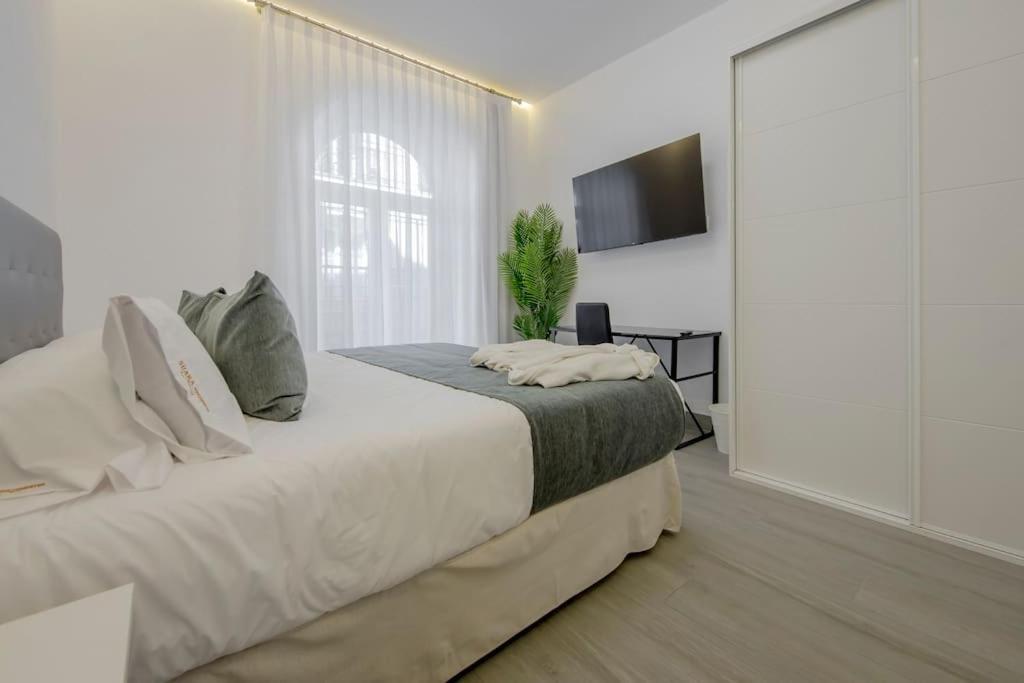 Suara Apartamentos 2 Madrid Buitenkant foto